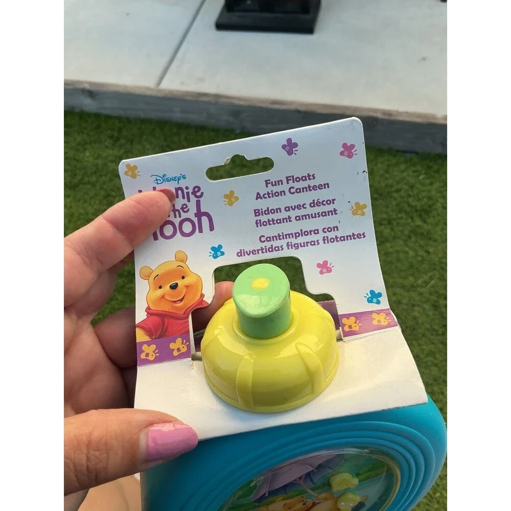 Disney Winnie the Pooh Fun Floats Action Canteen Blue Zak Designs WPRJ-6840